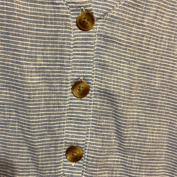 Striped Blue and White Sleeveless Top NWT - Picture 5 of 5